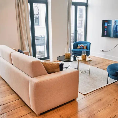 Urbanchic Elegance Hyper Centre Apartman